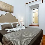 Penzion Bozzali Deluxe Chania (Crete)