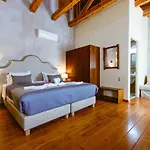Bozzali Deluxe 3*