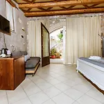Bozzali Deluxe 3*