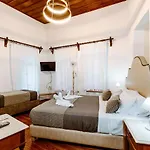 Bozzali Deluxe 3* Chania (Crete)