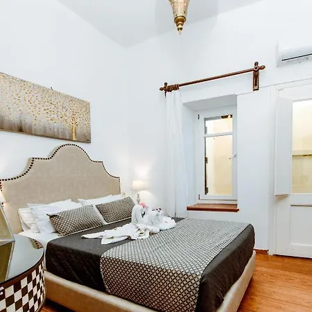 Bozzali Deluxe Chania (Crete)