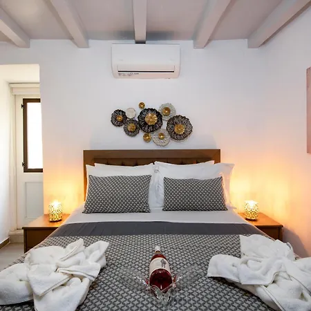 Bozzali Deluxe Penzion Chania (Crete)