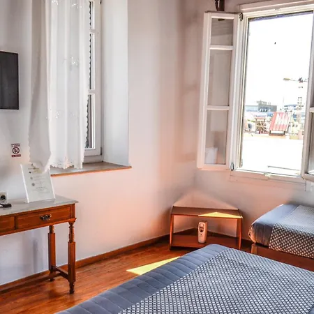 Bozzali Deluxe Chania (Crete)