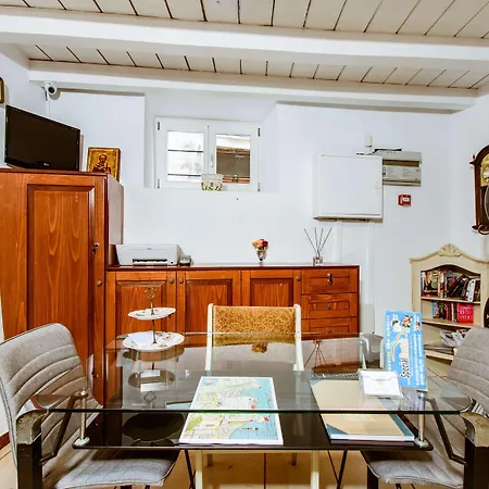 Bozzali Deluxe Gasthof Chania (Crete)