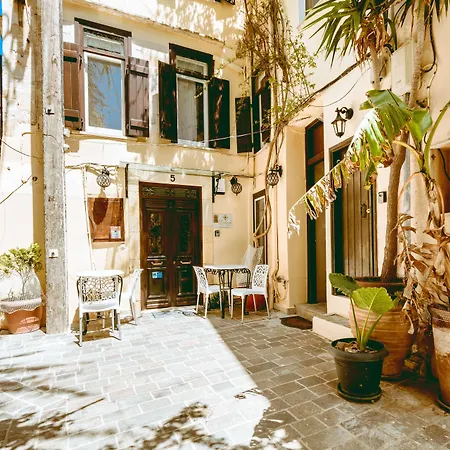 Bozzali Guest house Chania (Crete)