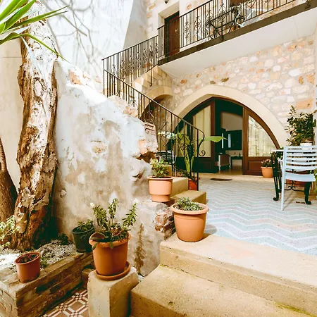 Bozzali Guest house 3*