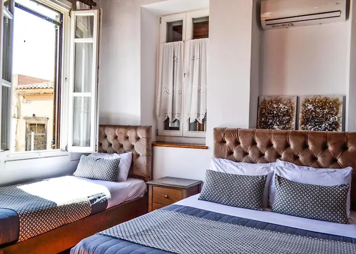 Bozzali Deluxe Chania (Crete)