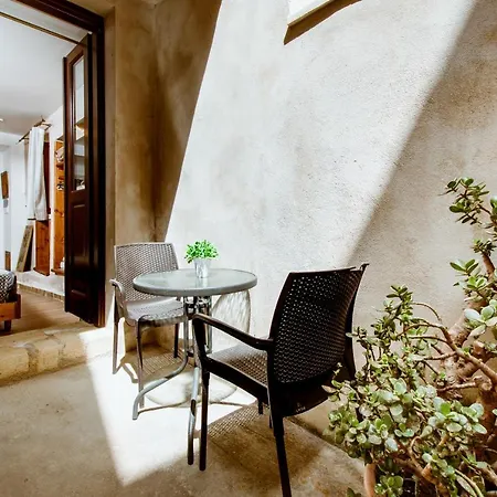 Bozzali Deluxe Hriszí Aktí Haniá